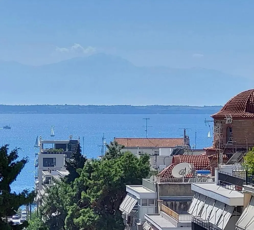 Domi'S Rooftop Apartment Salonic